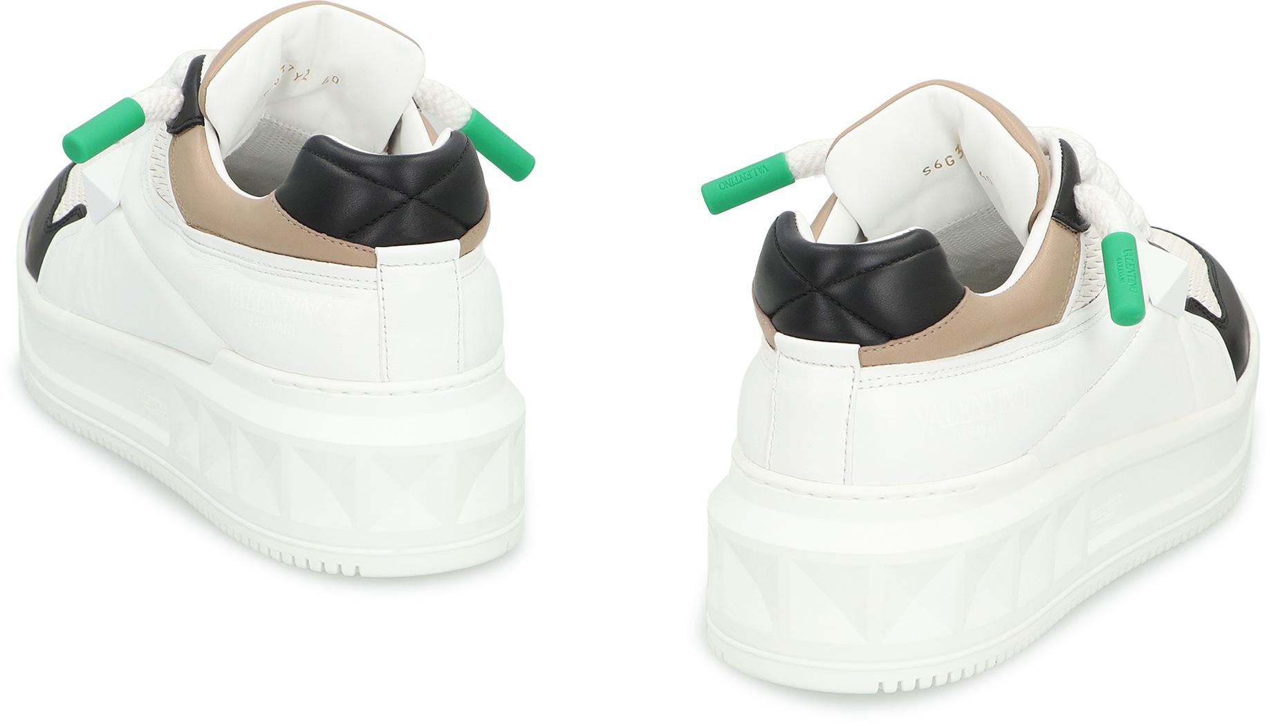 Valentino Garavani – Niedrige Sneakers „One Stud XL“