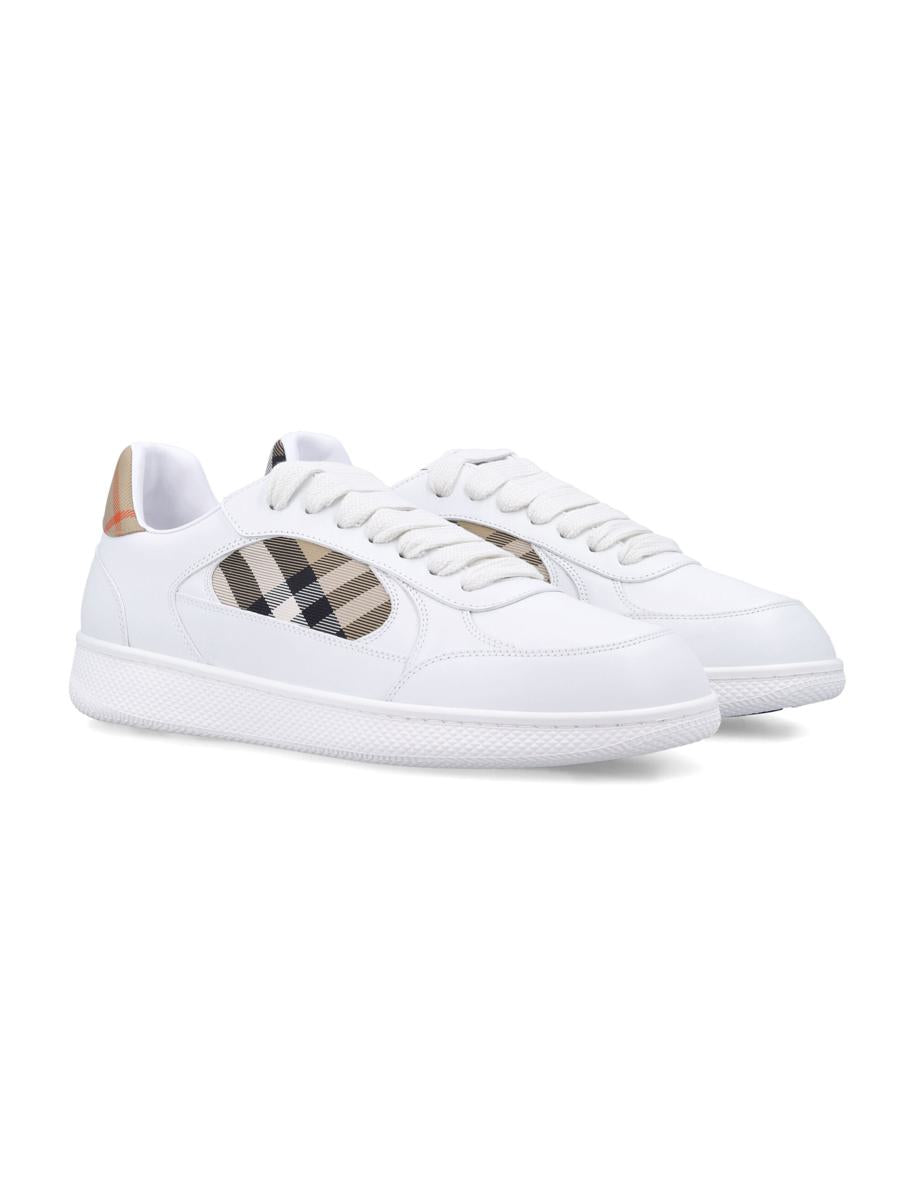 Burberry Terrace Sneakers aus Leder und Karomuster
