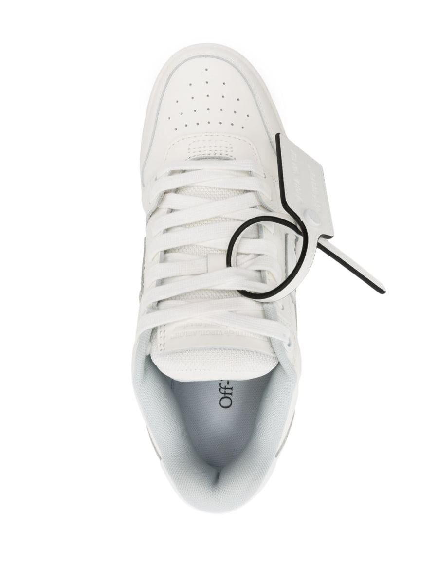 Off-White Flache Schuhe