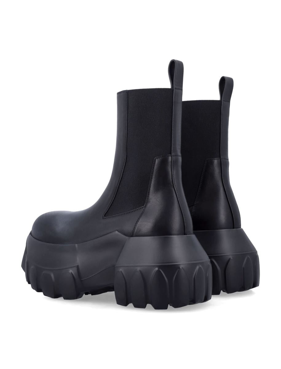 Rick Owens Mega-Traktor