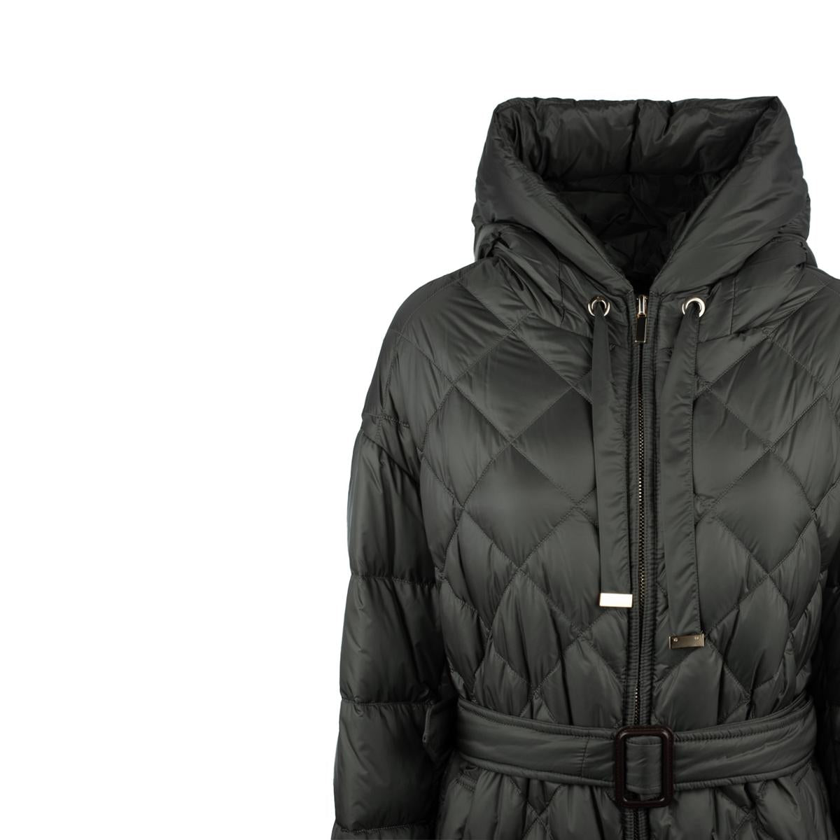 Max Mara – Lange Daunenjacke mit Rautenmuster und Kapuze