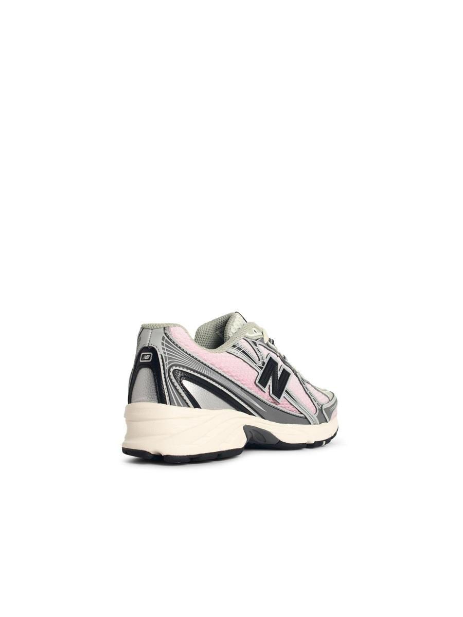 New Balance „740“ – Mehrfarbige Sneaker aus Stoffmischung