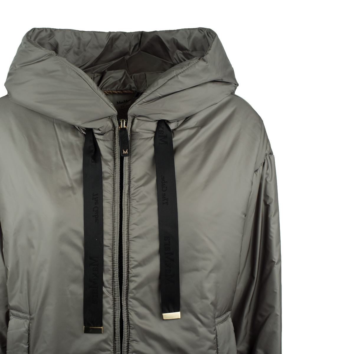 Max Mara – Eisgraue, wattierte, tropfwassergeschützte Canvasjacke mit Kapuze