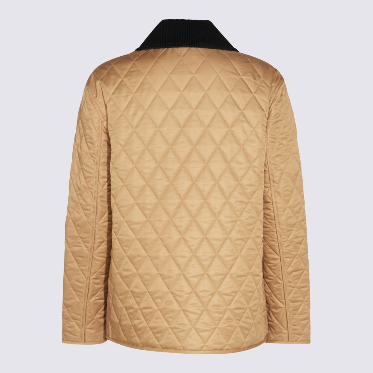 Burberry Kamelfarbene Daunenjacke