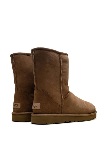 UGG W Classic Short II Schuhe