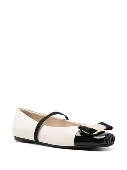 Salvatore Ferragamo Flache Schuhe