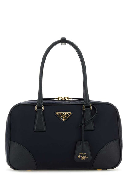 Prada-Handtaschen.