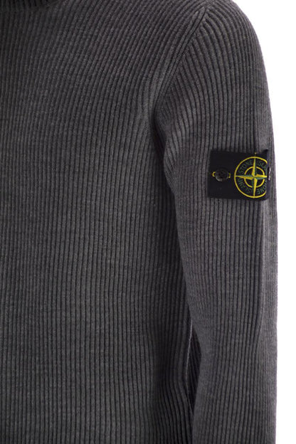 Stone Island – Fein gerippter Rollkragenpullover
