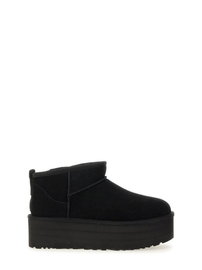 UGG – Classic Ultra Mini – Plateaustiefel