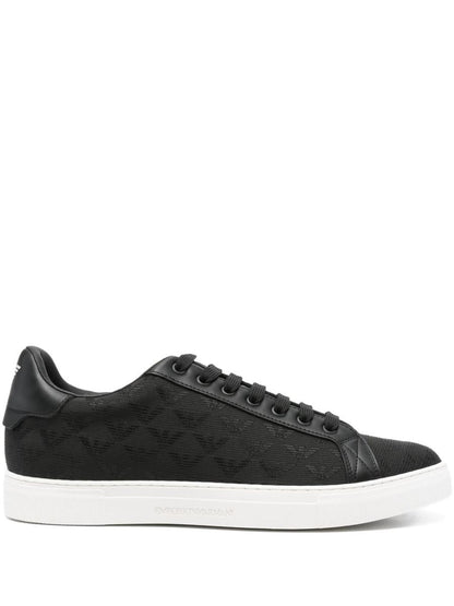 Exklusive Sneakers mit Allover-Logo von Emporio Armani