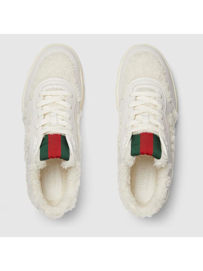 Flache Gucci-Schuhe