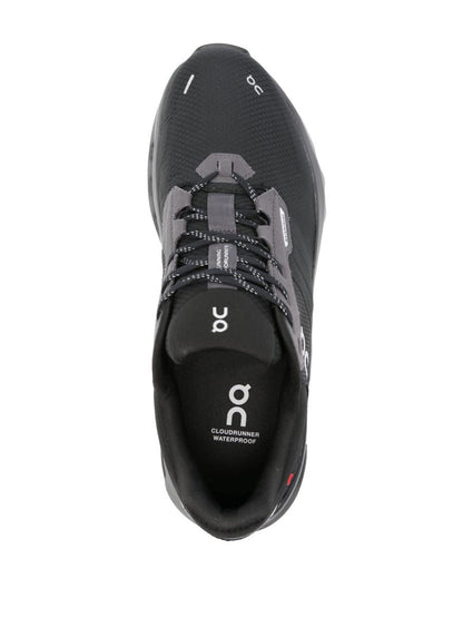 Über Laufschuhe