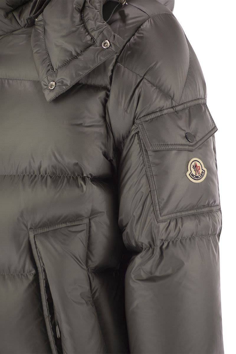 Moncler Couyere – Kurze Daunenjacke mit Kapuze