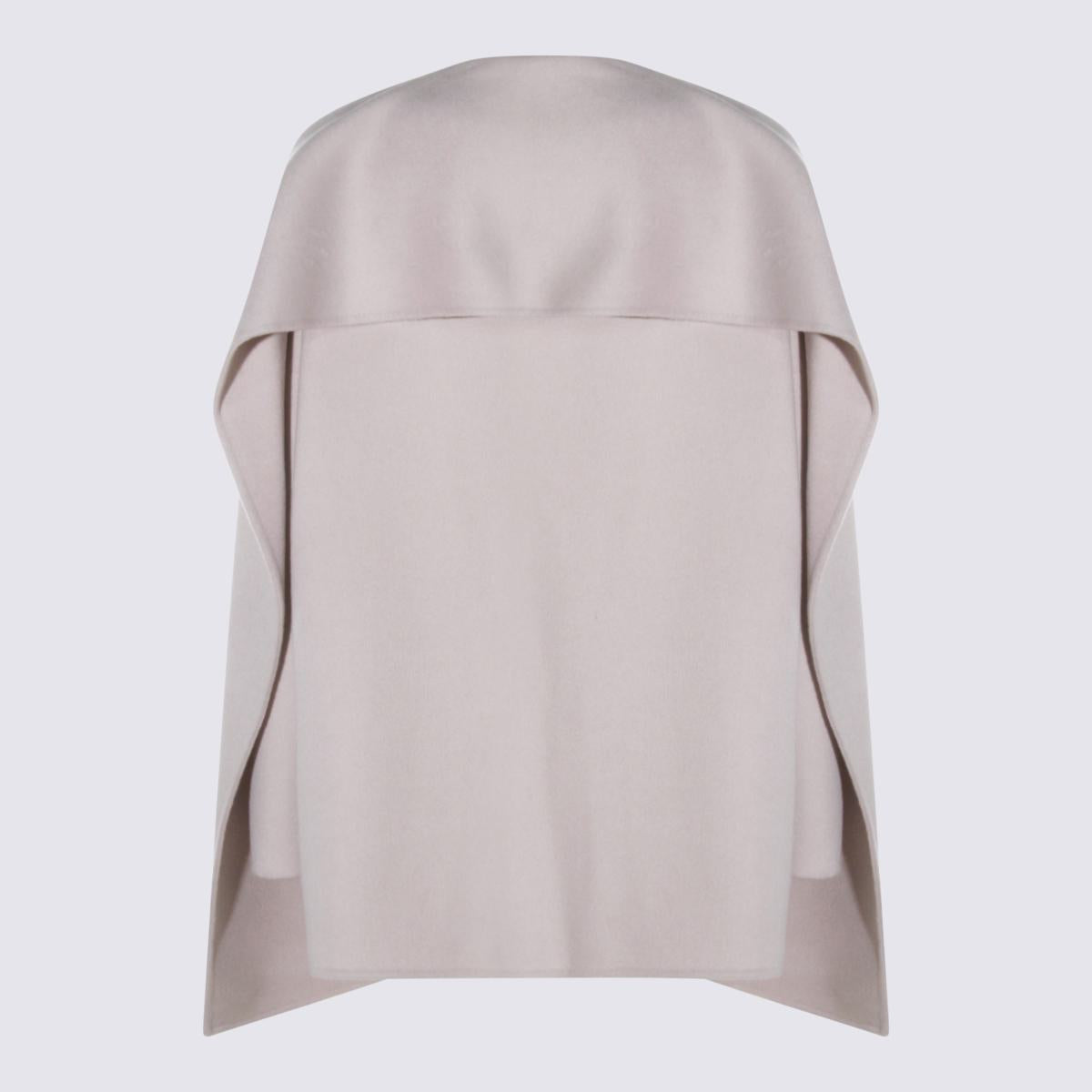 Der beige Wollmantel von Dynamis Studio