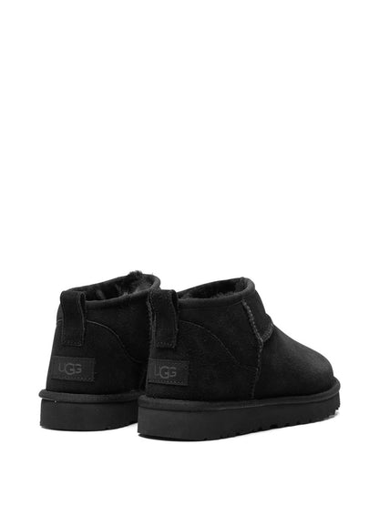 UGG W Classic Ultra Mini Schuhe