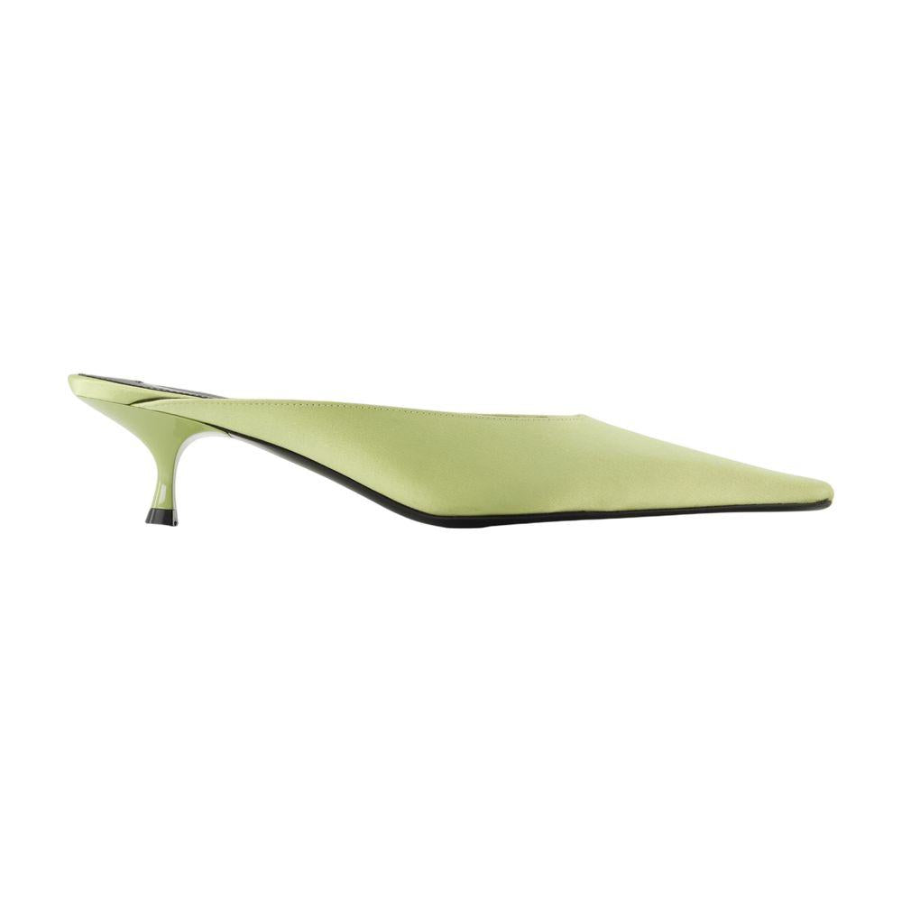 Victoria Beckham – Pumps mit Kätzchendesign