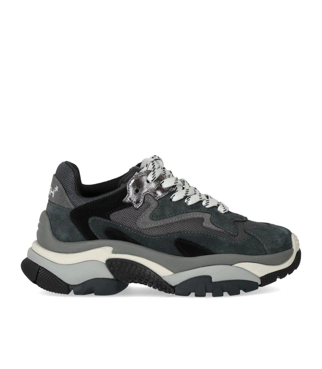 Ash Addict Grauer Sneaker