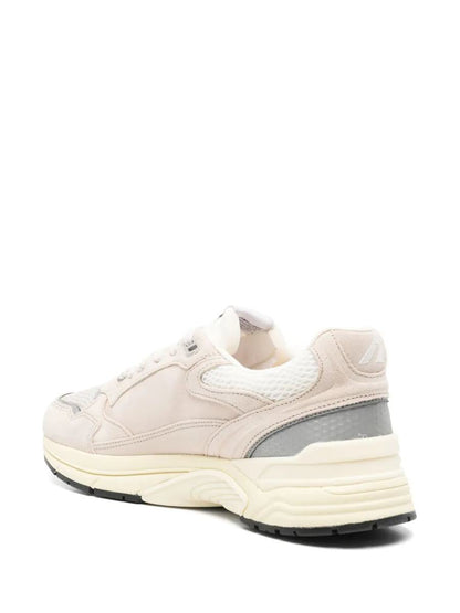 Autry „Hyperway Low“ Wildleder-Mesh-Sneakers