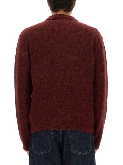 Sonnenblumen-Wollpullover mit Polokragen