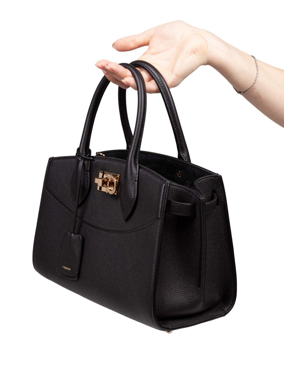 Salvatore Ferragamo Handtasche aus gehämmertem Leder