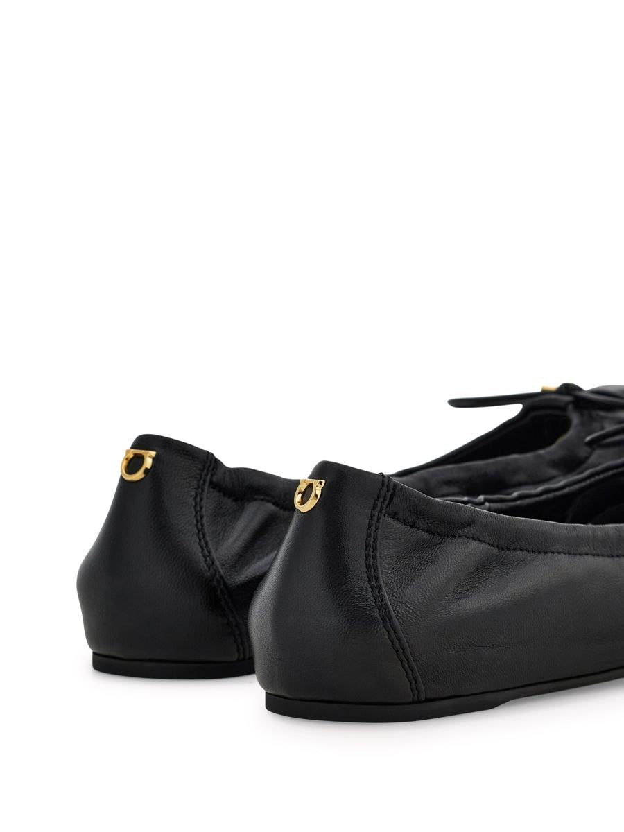Salvatore Ferragamo Flache Schuhe