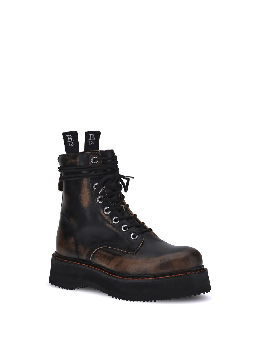 R13 Stiefel
