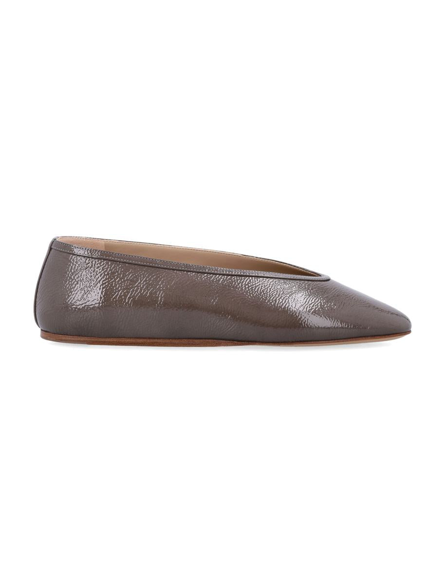 Le Monde Beryl Luna Taupe-Pantoffeln aus Lackleder