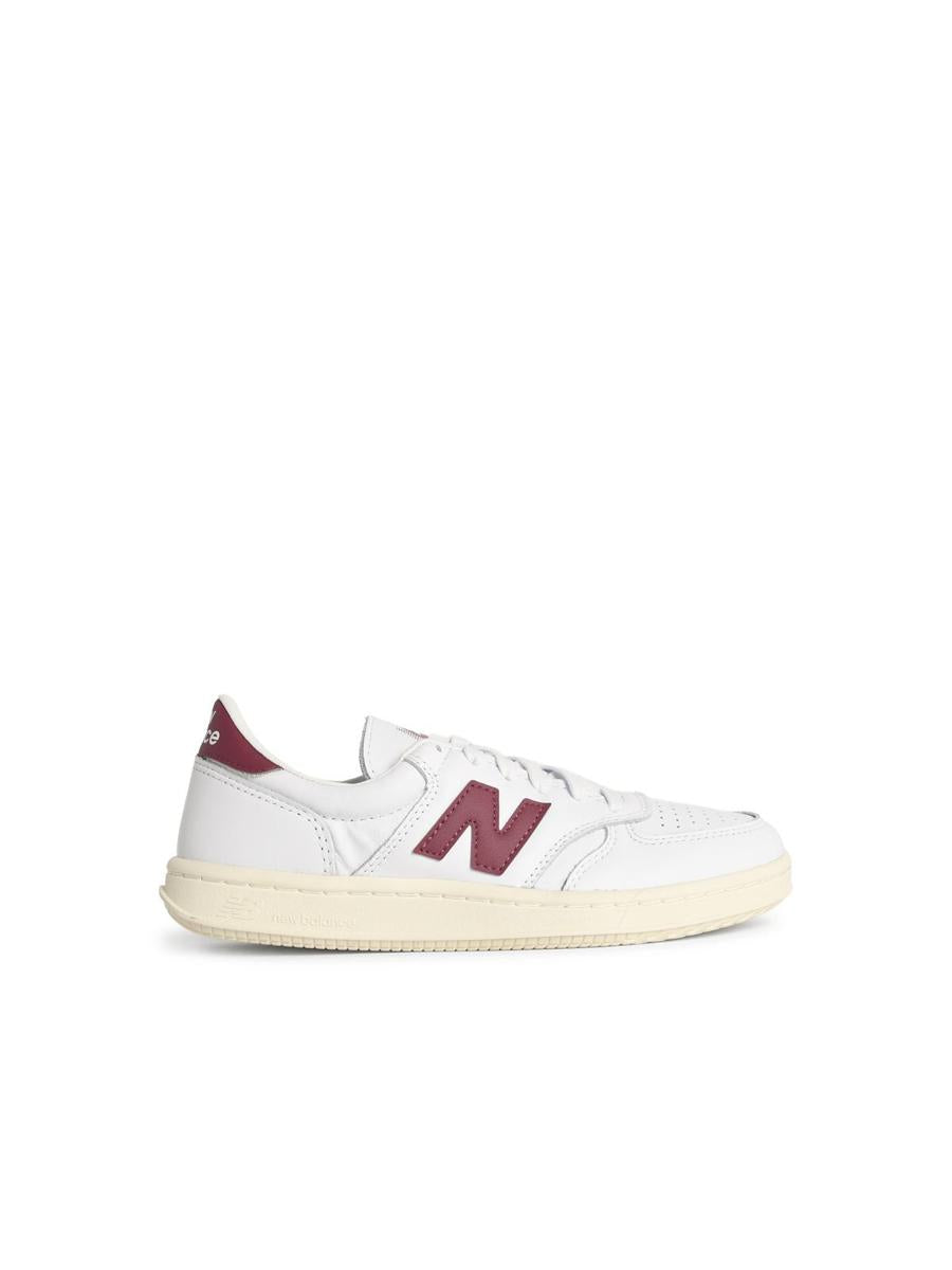 New Balance „T500“ weiße Ledersneaker