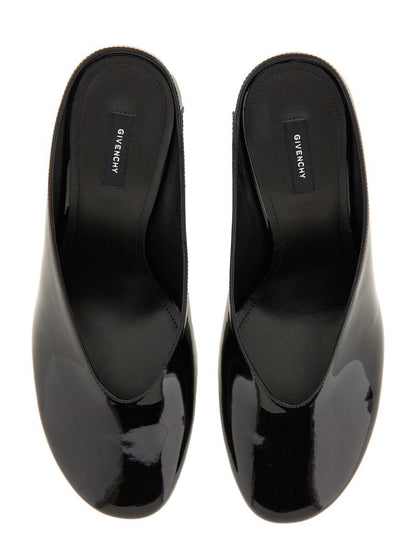 Givenchy „Sculpted“ Lederpumps