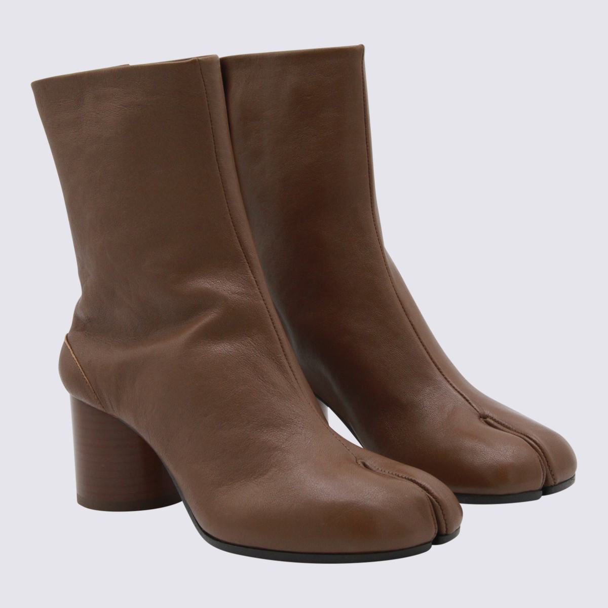 Braune Lederstiefel von Maison Margiela