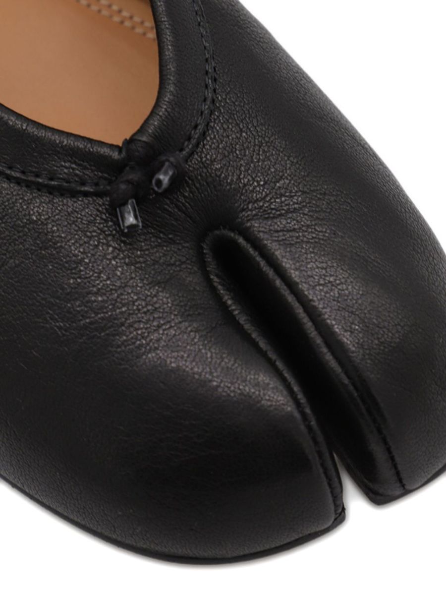 Maison Margiela Ballerinas „Tabi New“.