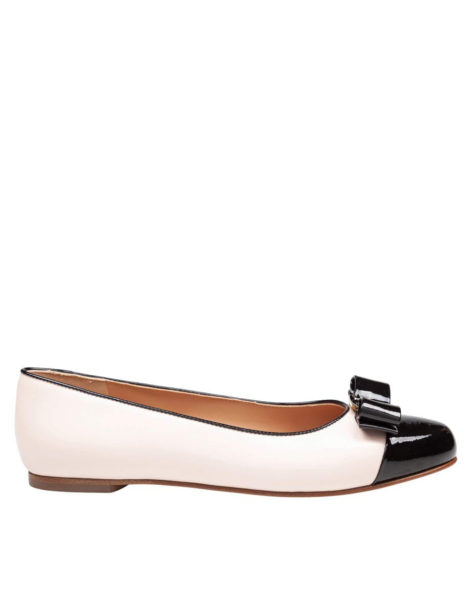 Salvatore Ferragamo – Zweifarbige Ballerinas aus Leder