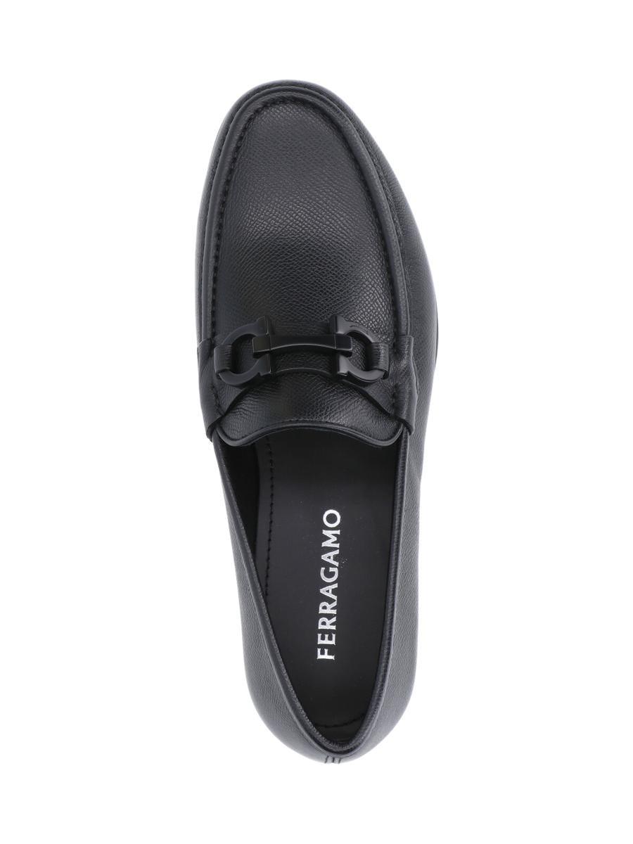 Salvatore Ferragamo Flache Schuhe