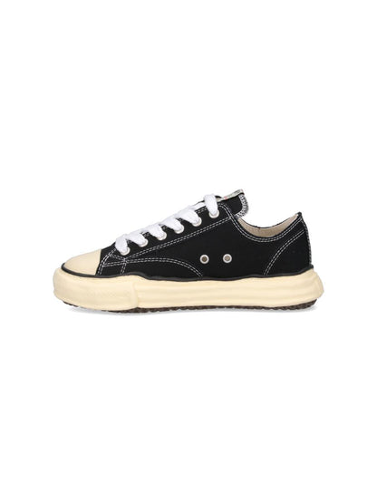 Sneakers von Maison Mihara Yasuhiro