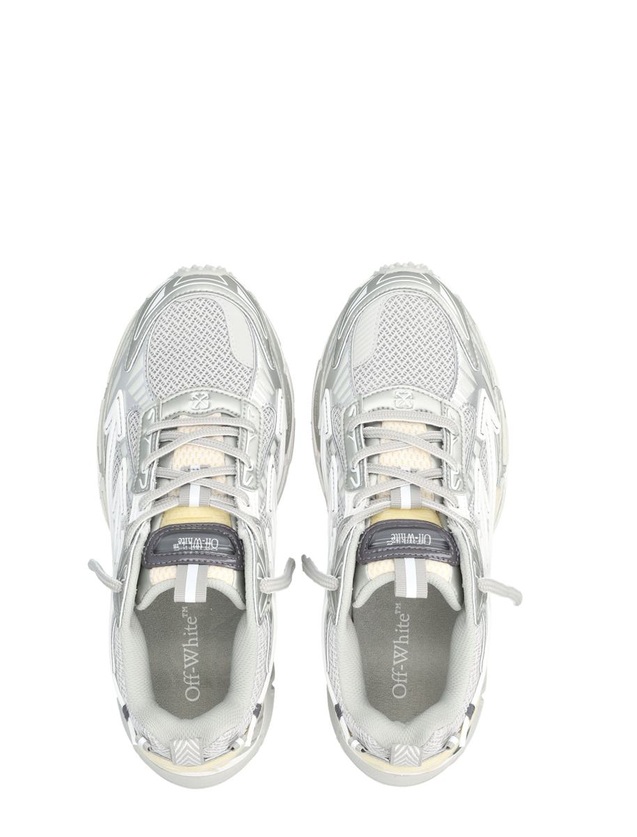 Off-White Ow Bin gleich wieder da