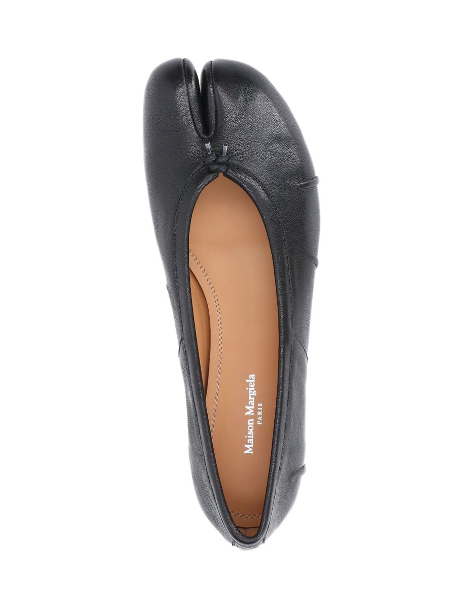 Maison Margiela Ballerinas „Tabi New“.