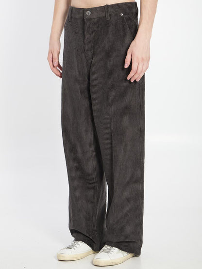 Cordhose aus Samt