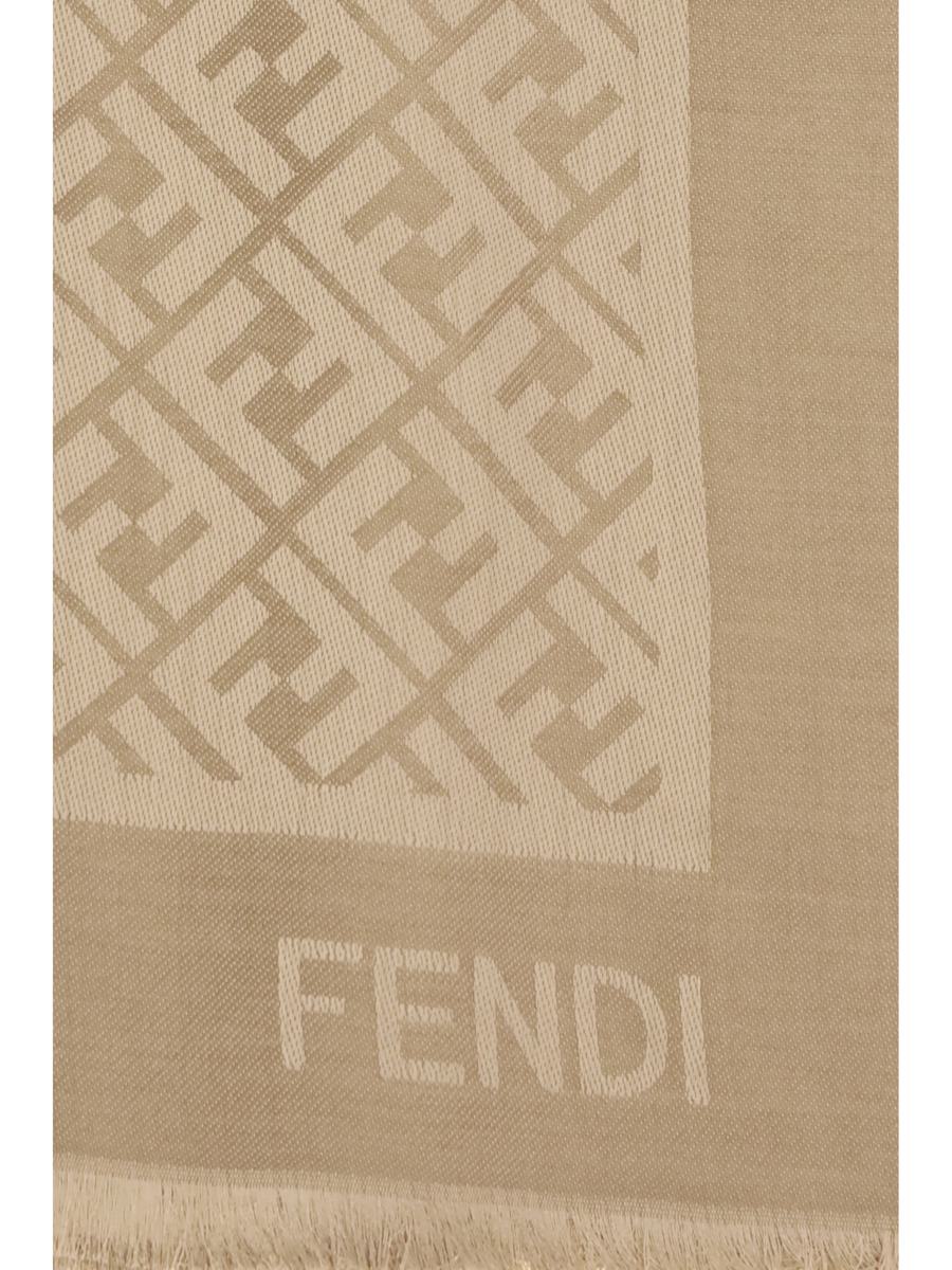 Fendi Schals