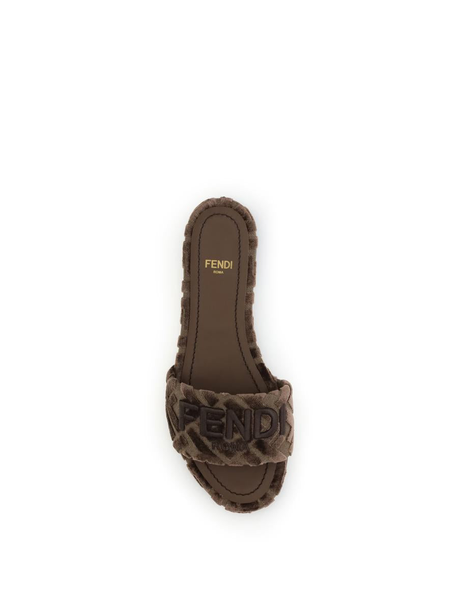 Fendi Sandalen