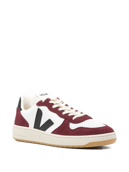 Veja V-10 Lederschuhe