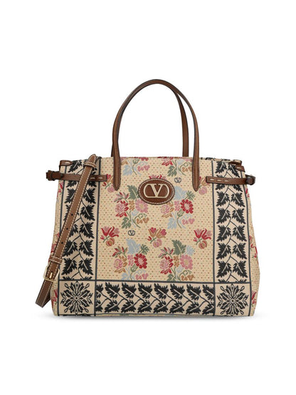 Valentino Garavani Taschen