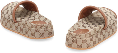 Gucci Original Slides aus GG-Stoff