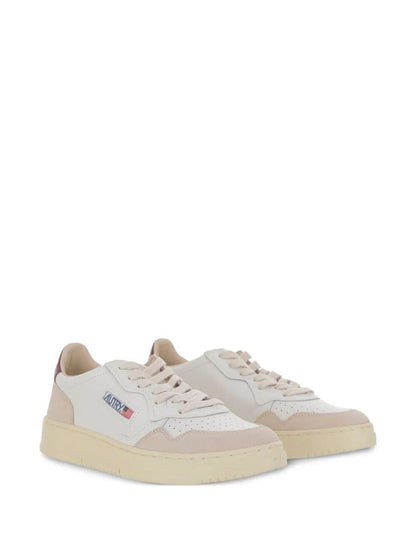 Autry „Medalist Low“ Wildleder-Sneakers
