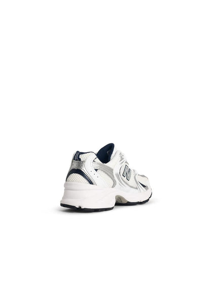 New Balance „530“ – Weiße Stoff-Sneaker