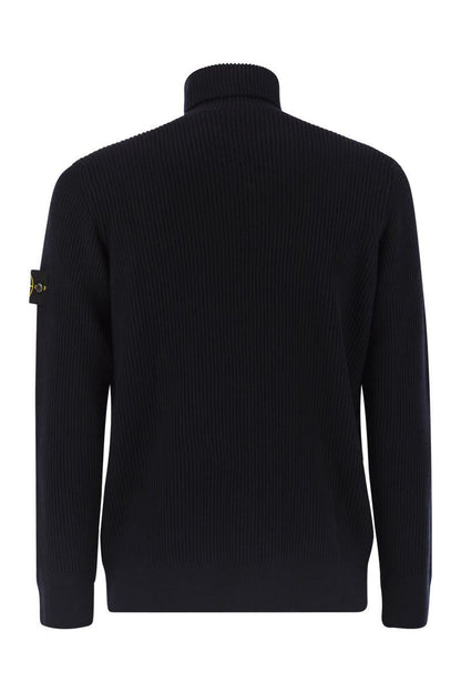 Stone Island – Fein gerippter Rollkragenpullover