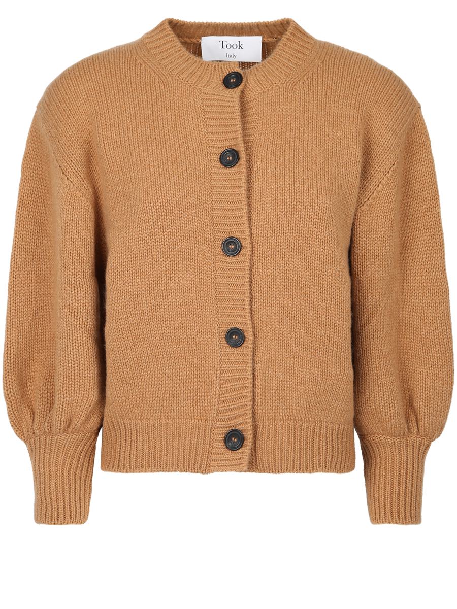 Strickjacken genommen