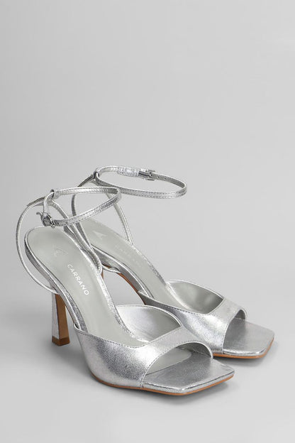 Carrano Sandalen