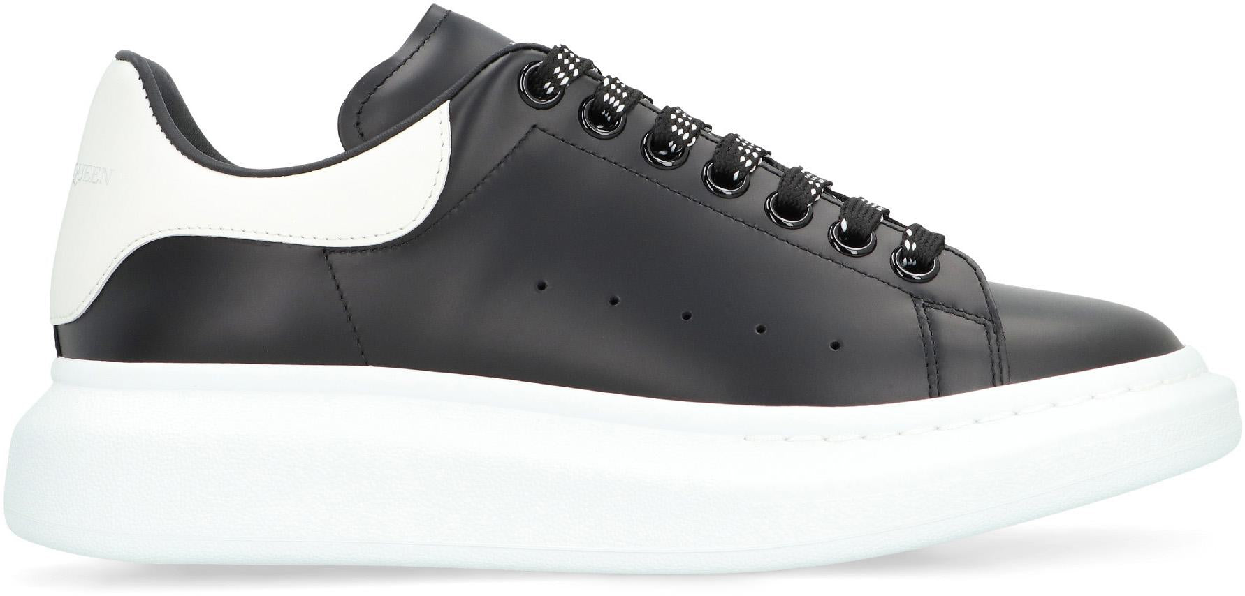 Alexander McQueen – Klobige Leder-Sneaker
