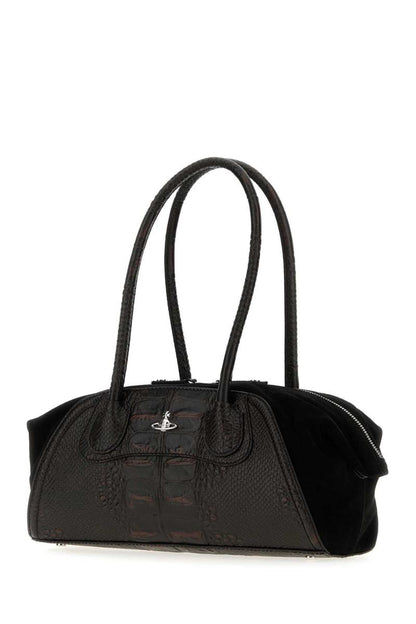 Handtaschen von Vivienne Westwood.