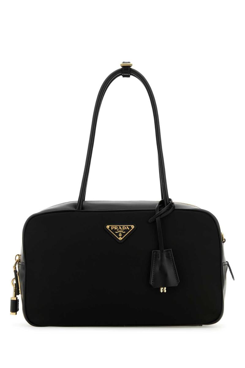 Prada-Handtaschen.